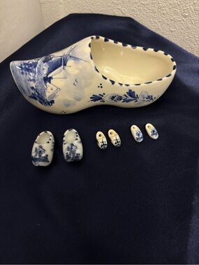 Vintage Blue and White Delft Ceramic Hand Painted Clog Planter with 3 Pairs mini